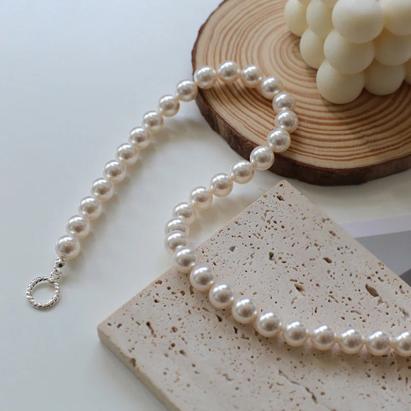 Elegant Faux Pearl Choker Necklace
